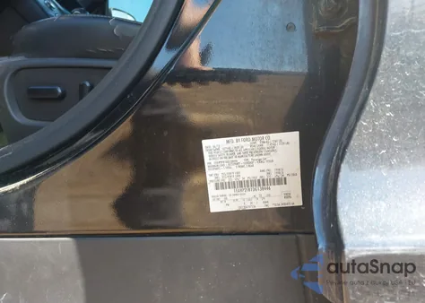 2013 Ford Taurus Limited z USA, uszkodzony, nr VIN 1FAHP2F81DG138446